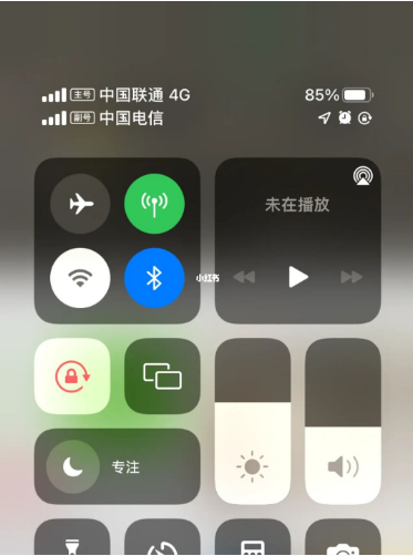 二道江苹果手机维修分享iPhone双卡信号解决办法 